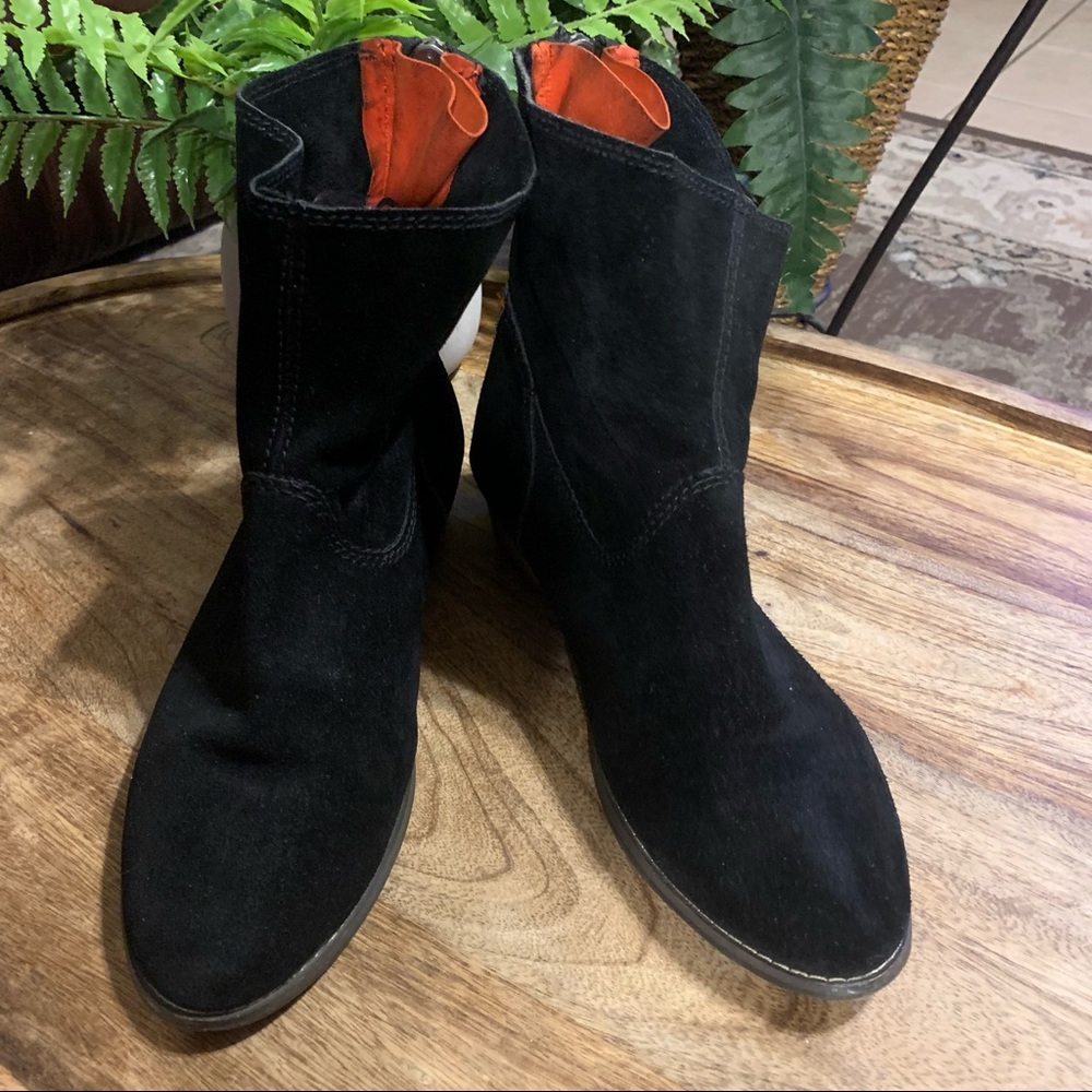 Dolce Suede ankle boots low heel .